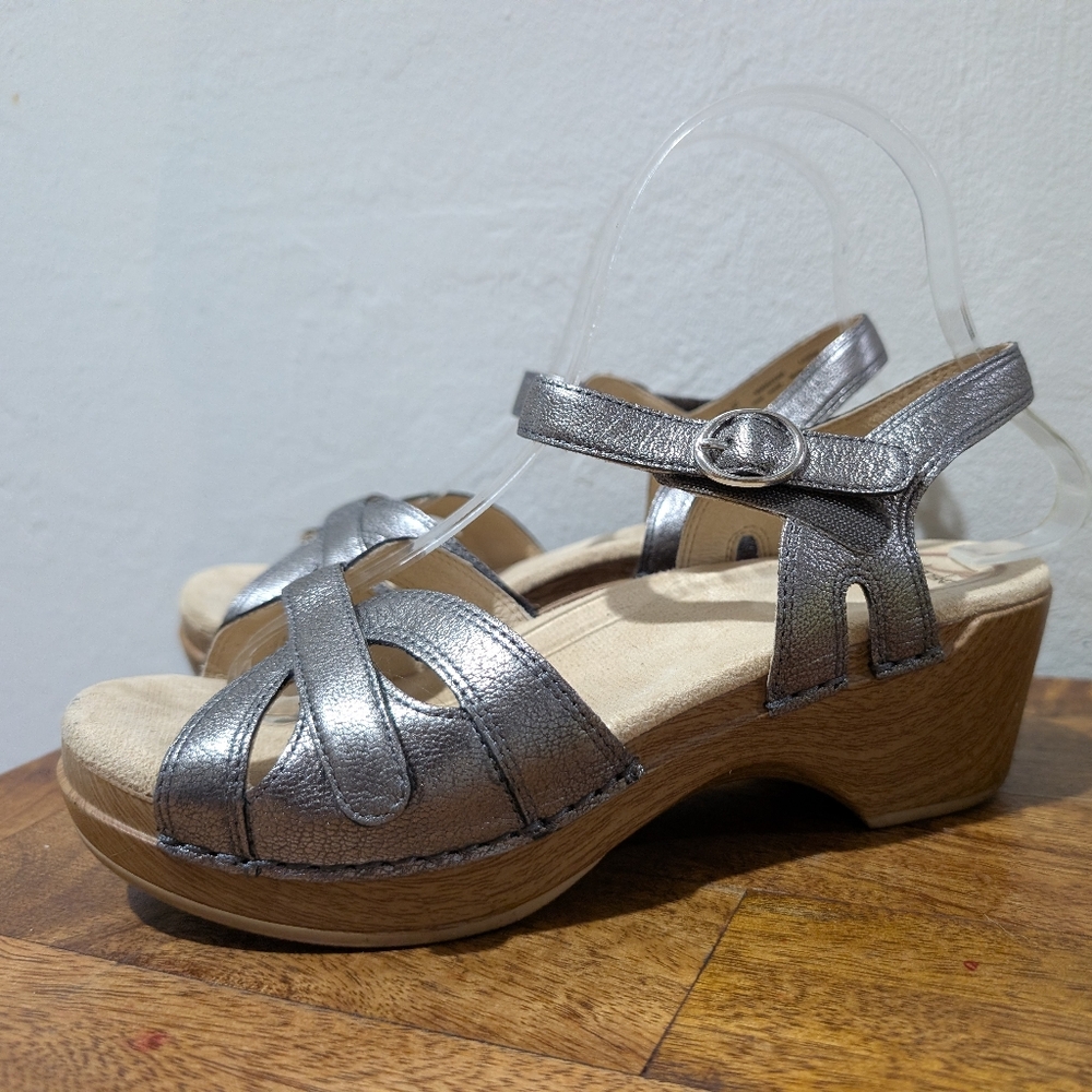 Dansko Womens 37- 6.5‎ Strappy Open Toe Buckle Platform Sandals Comfort Shoes